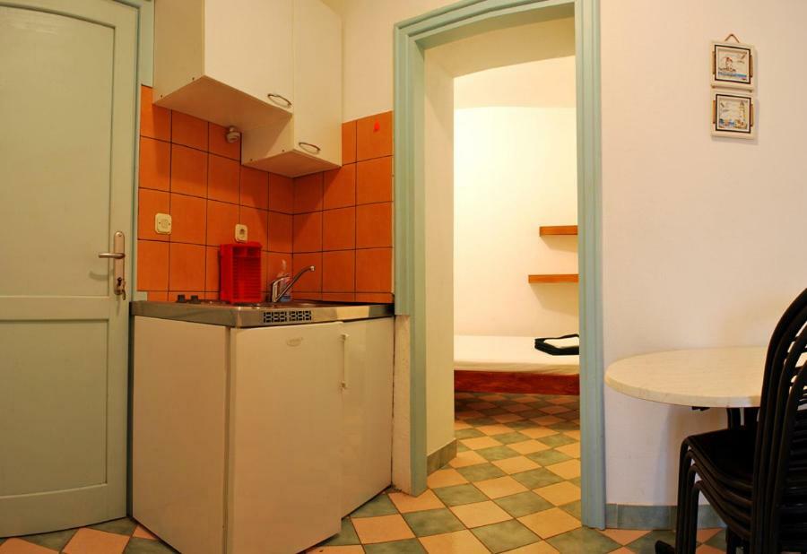 Apartments Martina Brist Dış mekan fotoğraf